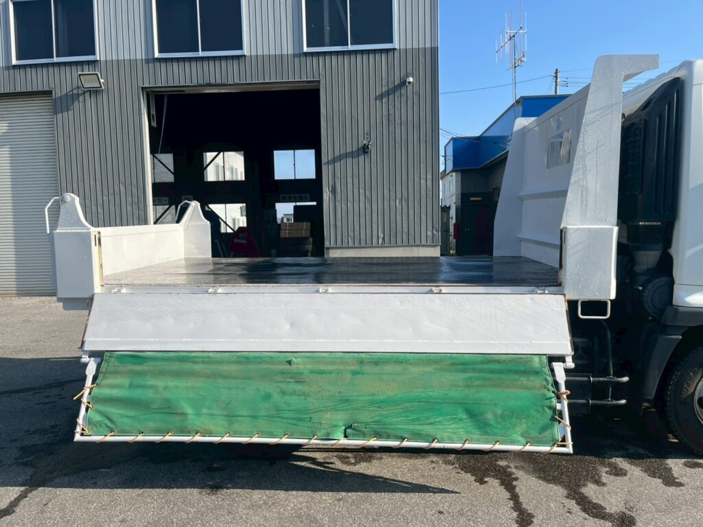 平成27年式レンジャーダンプ　コボレーン　三方開き