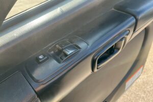 サムネイル: 平成27年式レンジャーダンプ　コボレーン　三方開き