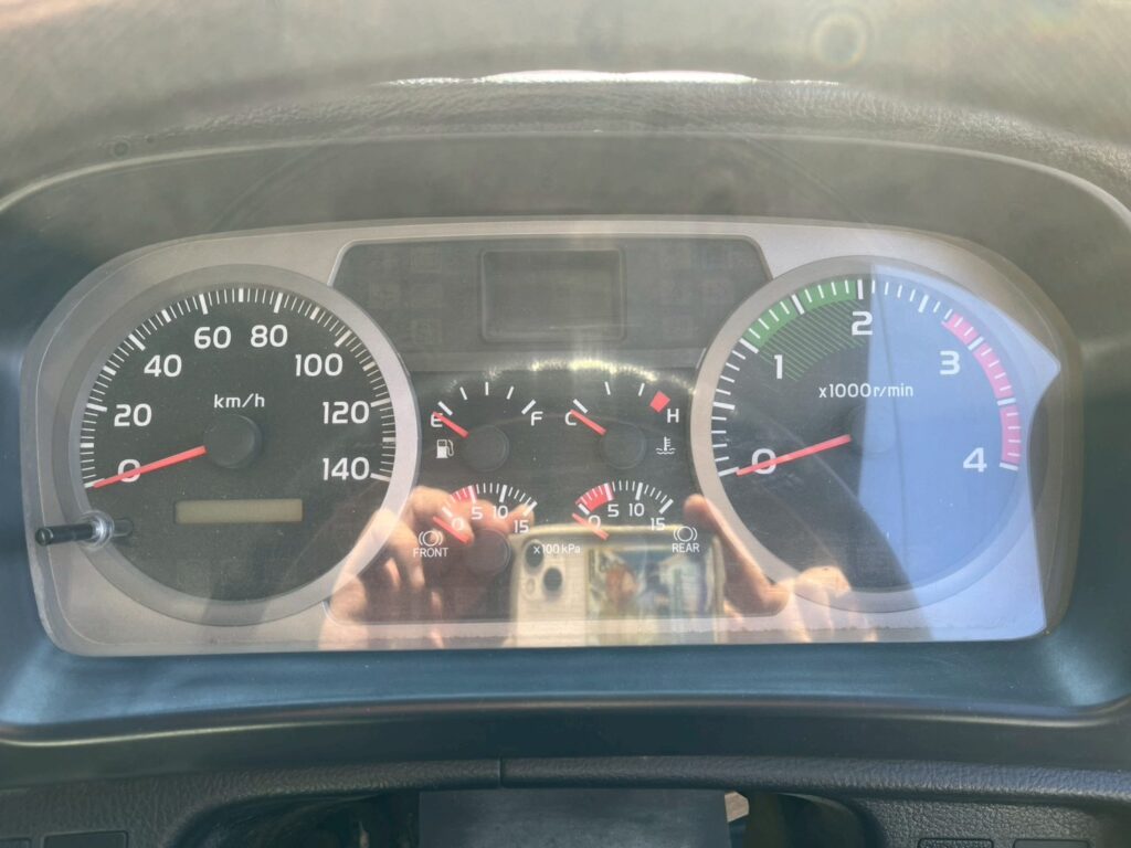 平成27年式レンジャーダンプ　コボレーン　三方開き