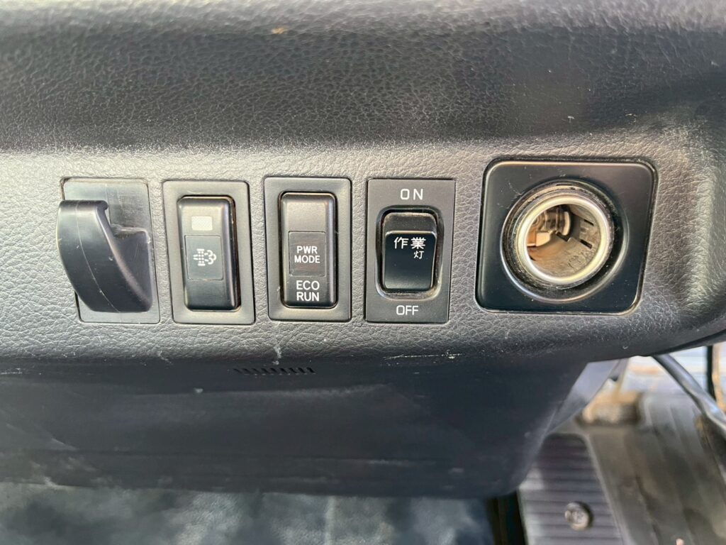 平成27年式レンジャーダンプ　コボレーン　三方開き