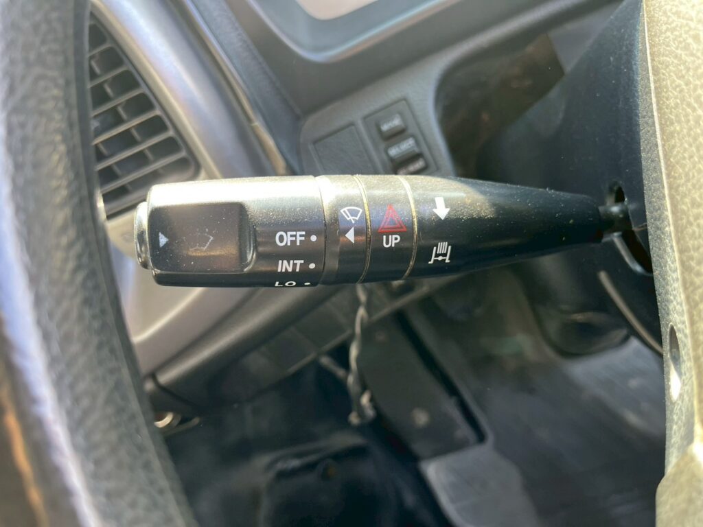 平成27年式レンジャーダンプ　コボレーン　三方開き