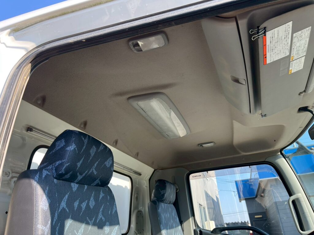 平成27年式レンジャーダンプ　コボレーン　三方開き