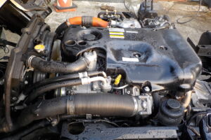 サムネイル: 平成25年　エルフ 3ｔダンプ　コボレーン　