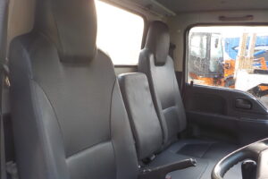 サムネイル: 平成25年　エルフ 3ｔダンプ　コボレーン　