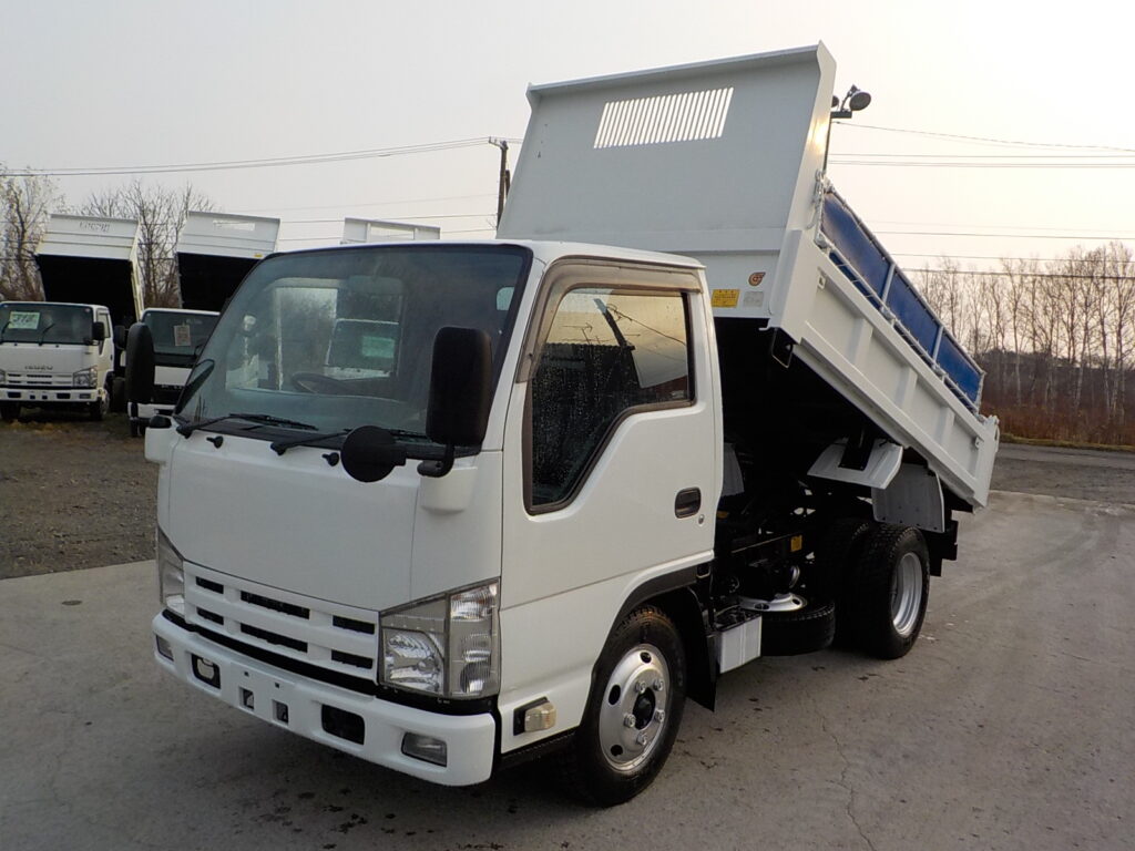 平成25年　エルフ 3ｔダンプ　コボレーン　