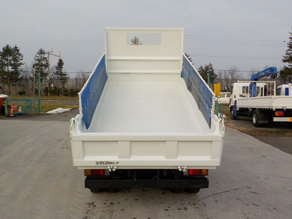 平成25年　エルフ 3ｔダンプ　コボレーン　