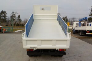 サムネイル: 平成25年　エルフ 3ｔダンプ　コボレーン　