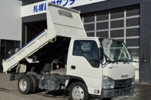 サムネイル: 平成30年　エルフ2トン強化ダンプ　車検1年付　フル装備　特殊シフト