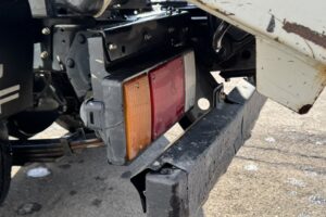 サムネイル: 平成30年　エルフ2トン強化ダンプ　車検1年付　フル装備　特殊シフト