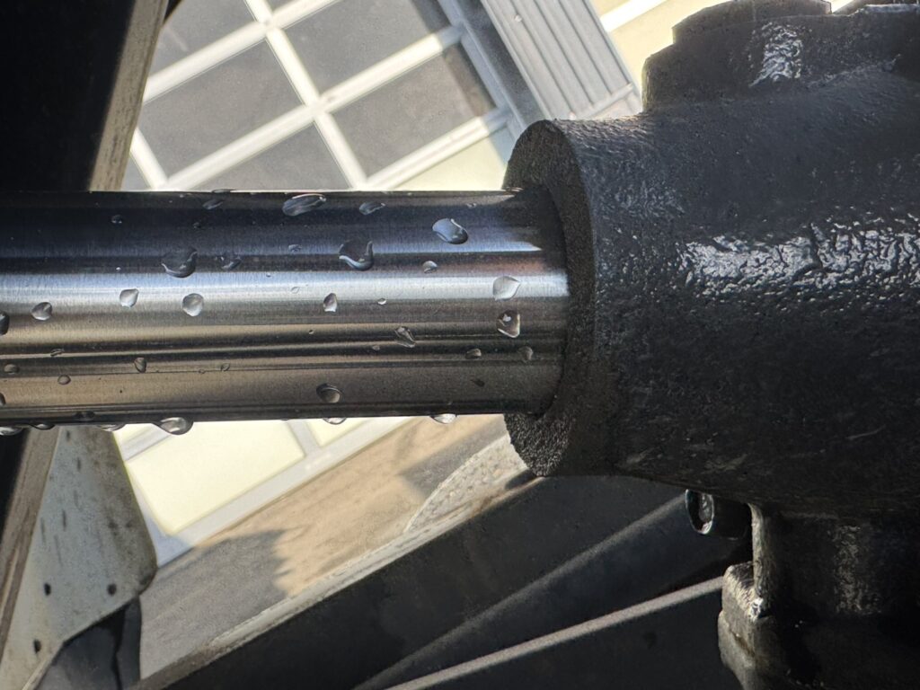 平成30年　エルフ2トン強化ダンプ　車検1年付　フル装備　特殊シフト