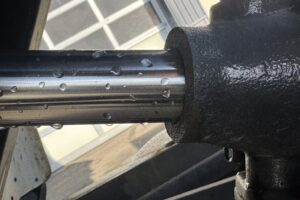 サムネイル: 平成30年　エルフ2トン強化ダンプ　車検1年付　フル装備　特殊シフト