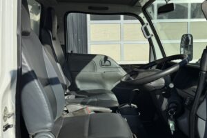 サムネイル: 平成30年　エルフ2トン強化ダンプ　車検1年付　フル装備　特殊シフト