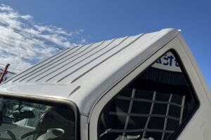 サムネイル: 平成30年　エルフ2トン強化ダンプ　車検1年付　フル装備　特殊シフト