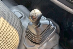 サムネイル: 平成28年　トヨタ　ダイナ　２トン平ロング　4WD（車検1年付）