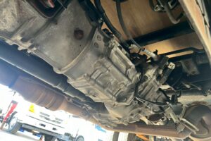 サムネイル: 平成26年式　バネット１トン箱車　４WD　後輪Wタイヤ