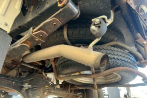 サムネイル: 平成26年式　バネット１トン箱車　４WD　後輪Wタイヤ