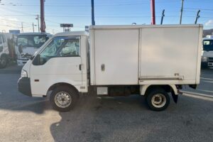 サムネイル: 平成26年式　バネット１トン箱車　４WD　後輪Wタイヤ