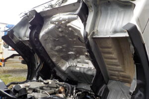 サムネイル: 平成23年　レンジャー4ｔ4段クレーン　★ラジコン★フックイン★