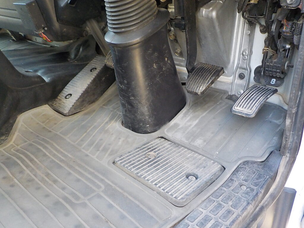 平成23年　レンジャー4ｔ4段クレーン　★ラジコン★フックイン★