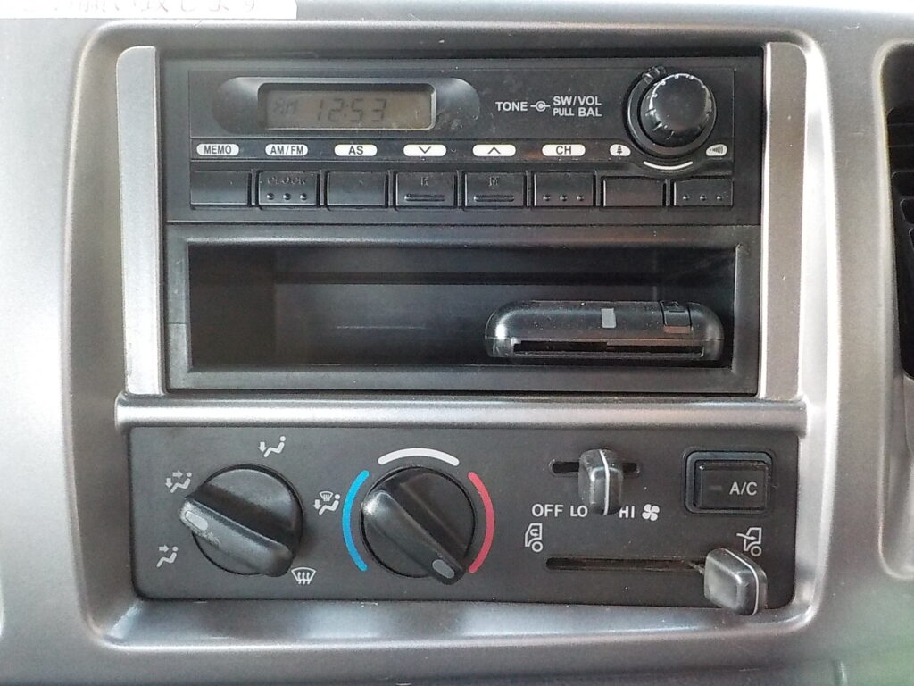 平成23年　レンジャー4ｔ4段クレーン　★ラジコン★フックイン★