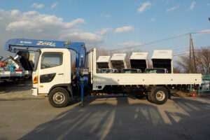 サムネイル: 平成23年　レンジャー4ｔ4段クレーン　★ラジコン★フックイン★