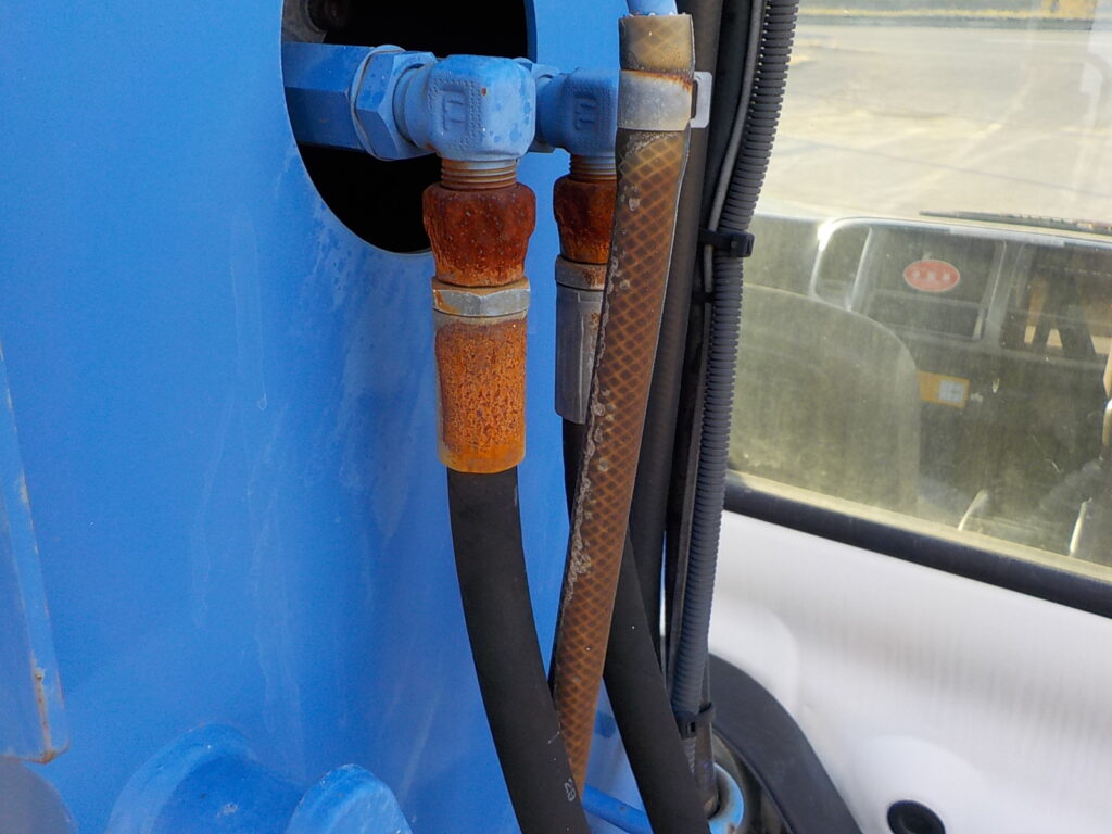 平成23年　レンジャー4ｔ4段クレーン　★ラジコン★フックイン★