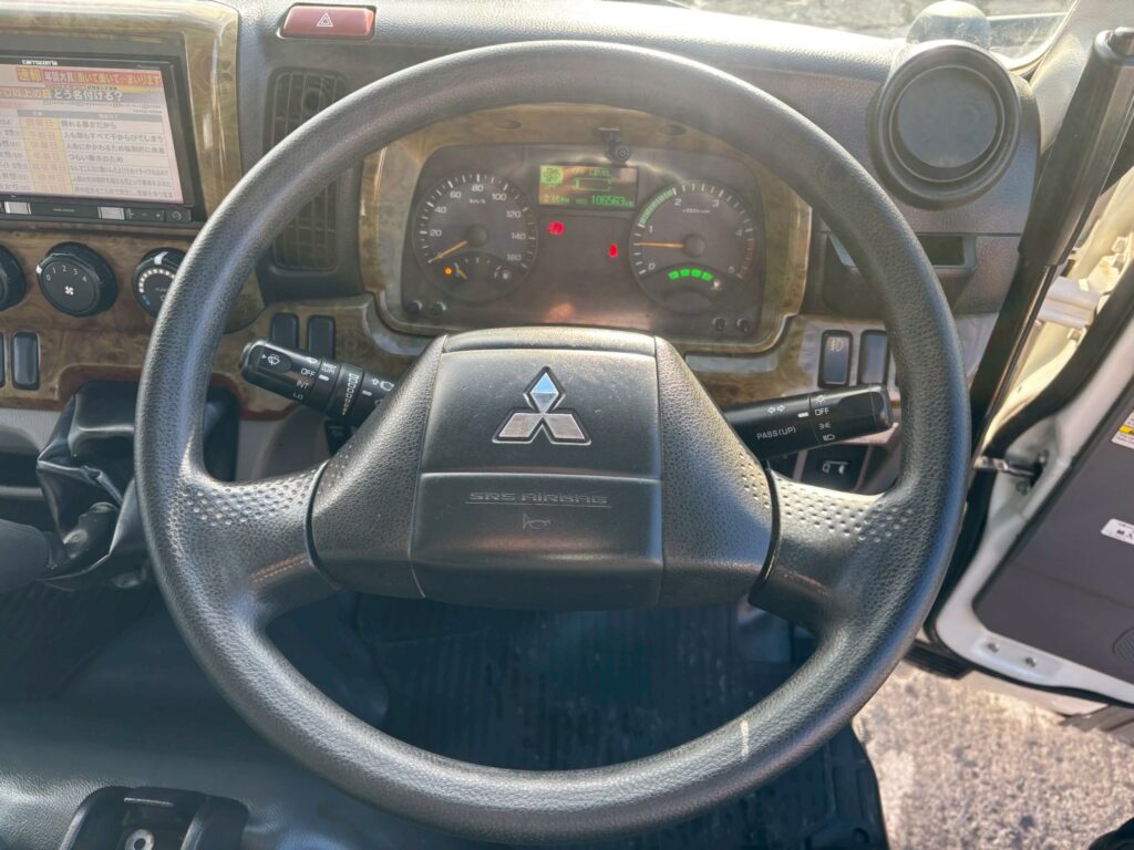 平成30年　三菱　キャンター　３トンダンプ　コボレーン付・小型貨物（4ﾅﾝﾊﾞｰ）（車検令和８年２月）