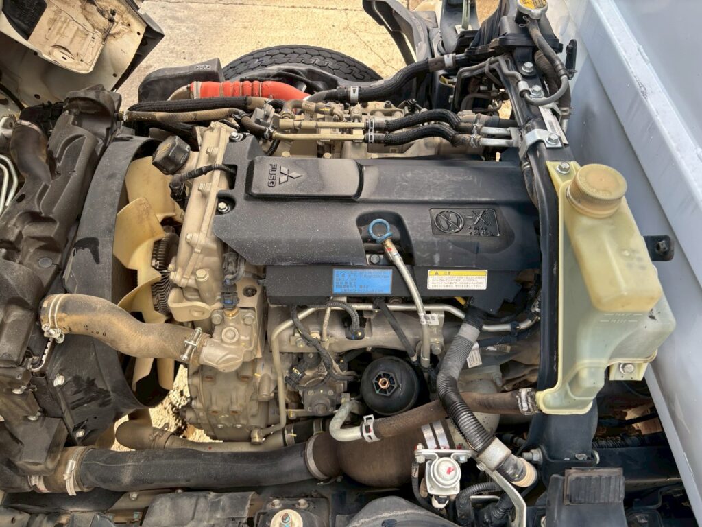 平成30年　三菱　キャンター　３トンダンプ　コボレーン付・小型貨物（4ﾅﾝﾊﾞｰ）（車検令和８年２月）