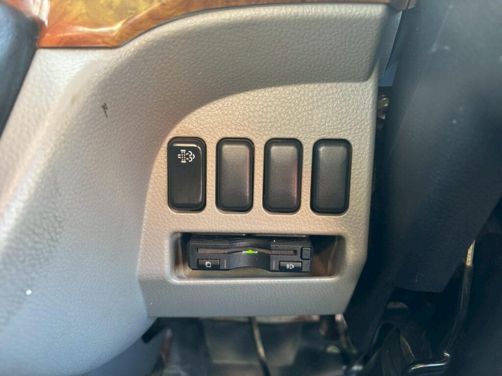 平成30年　三菱　キャンター　３トンダンプ　コボレーン付・小型貨物（4ﾅﾝﾊﾞｰ）（車検令和８年２月）