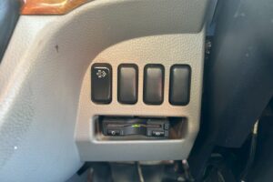 サムネイル: 平成30年　三菱　キャンター　３トンダンプ　コボレーン付・小型貨物（4ﾅﾝﾊﾞｰ）（車検令和８年２月）