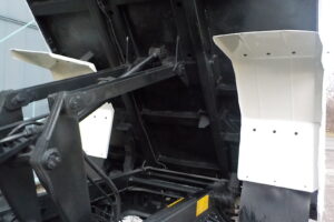 サムネイル: 平成25年　レンジャー 4ｔダンプ　★Ｌゲート★電動コボレーン★