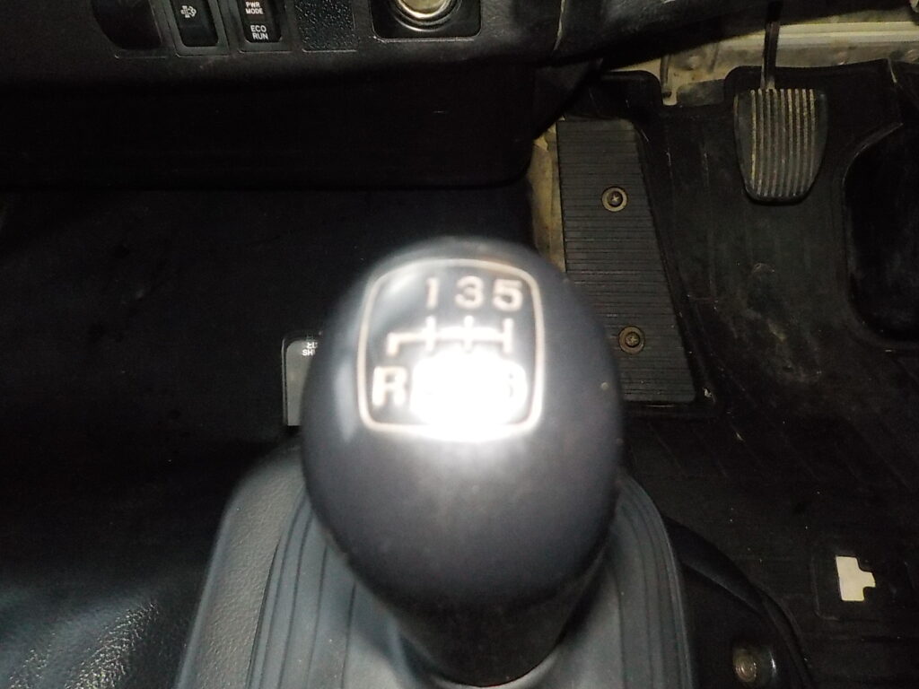 平成25年　レンジャー 4ｔダンプ　★Ｌゲート★電動コボレーン★