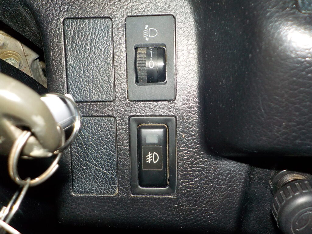 平成25年　レンジャー 4ｔダンプ　★Ｌゲート★電動コボレーン★