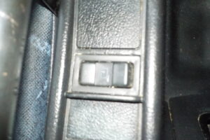 サムネイル: 平成25年　レンジャー 4ｔダンプ　★Ｌゲート★電動コボレーン★