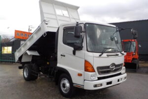 サムネイル: 平成25年　レンジャー 4ｔダンプ　★Ｌゲート★電動コボレーン★