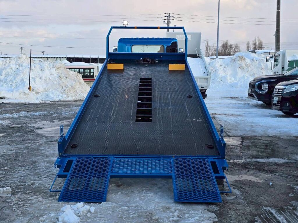 平成23年式　日野レンジャー４トンセーフティーローダー　ウィンチ＆スライド　ラジコン付き