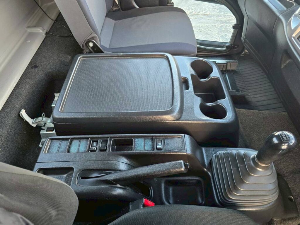 平成23年式　日野レンジャー４トンセーフティーローダー　ウィンチ＆スライド　ラジコン付き