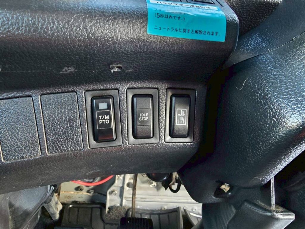 平成23年式　日野レンジャー４トンセーフティーローダー　ウィンチ＆スライド　ラジコン付き