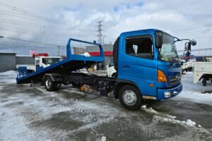 サムネイル: 平成23年式　日野レンジャー４トンセーフティーローダー　ウィンチ＆スライド　ラジコン付き