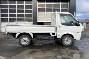 サムネイル: 平成21年　0.85トン　バネット平4WD　5MT　フル装備　車検1年付