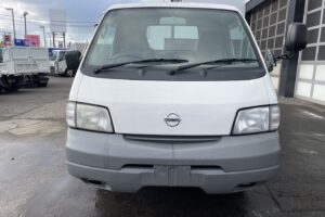 サムネイル: 平成21年　0.85トン　バネット平4WD　5MT　フル装備　車検1年付