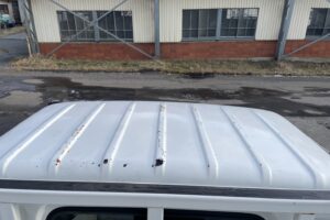 サムネイル: 平成21年　0.85トン　バネット平4WD　5MT　フル装備　車検1年付