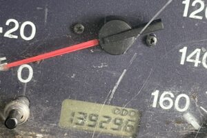 サムネイル: 平成21年　0.85トン　バネット平4WD　5MT　フル装備　車検1年付