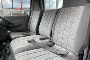 サムネイル: 平成21年　0.85トン　バネット平4WD　5MT　フル装備　車検1年付