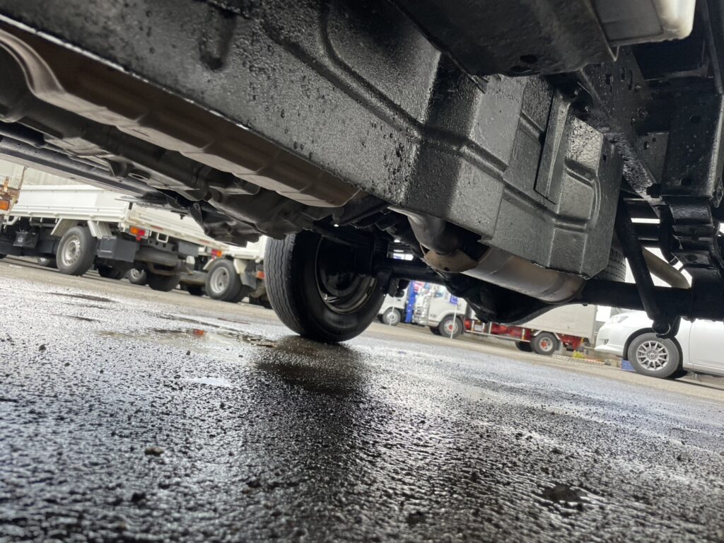 平成21年　0.85トン　バネット平4WD　5MT　フル装備　車検1年付