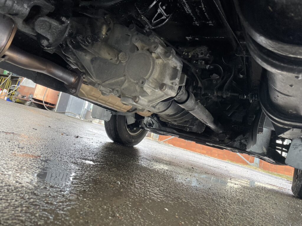 平成21年　0.85トン　バネット平4WD　5MT　フル装備　車検1年付