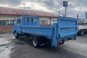 サムネイル: 平成20年　ダイナ2トンWキャブ　ロング　垂直パワーゲート　車検1年付