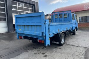 サムネイル: 平成20年　ダイナ2トンWキャブ　ロング　垂直パワーゲート　車検1年付