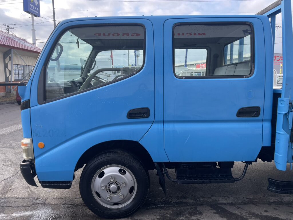 平成20年　ダイナ2トンWキャブ　ロング　垂直パワーゲート　車検1年付