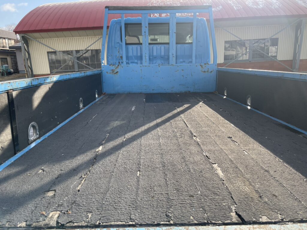 平成20年　ダイナ2トンWキャブ　ロング　垂直パワーゲート　車検1年付